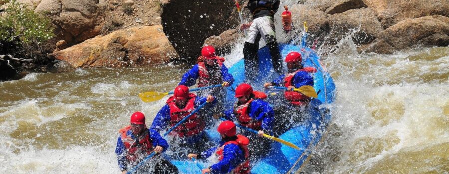 How Adventure-Based Corporate Events Enhance Team Performance